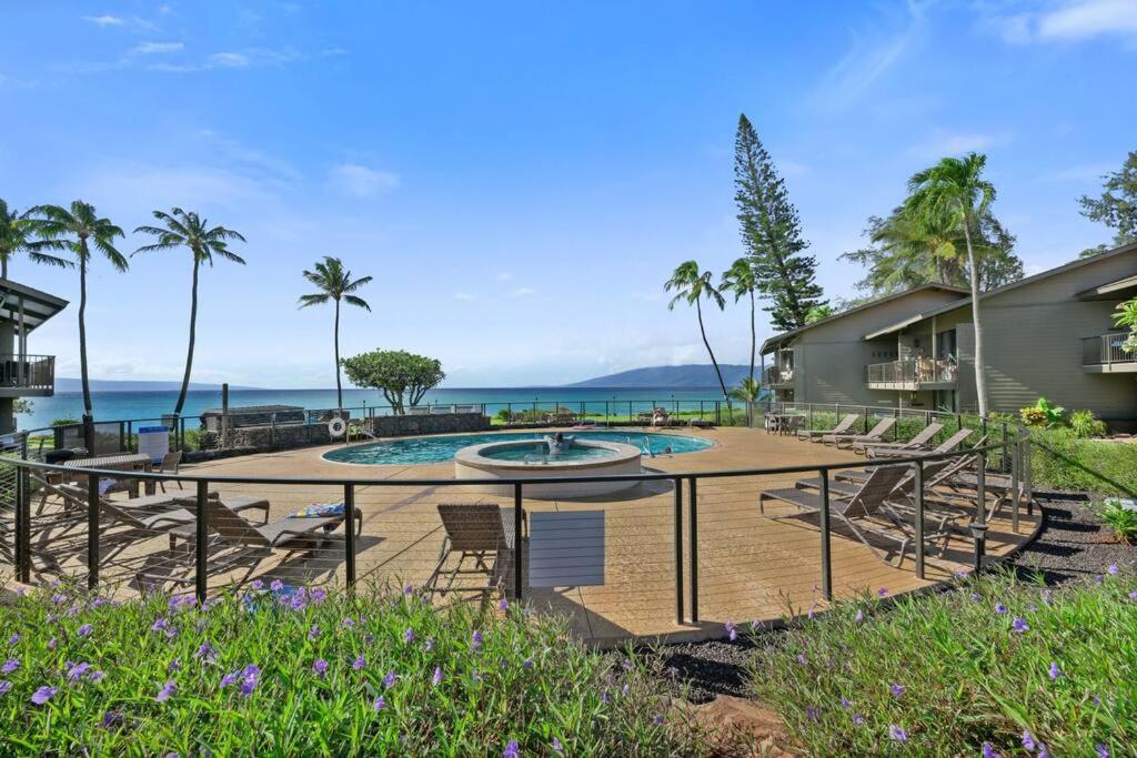 Coral Cove-Poolside Condo And Panoramic Ocean View Kahana Eksteriør billede