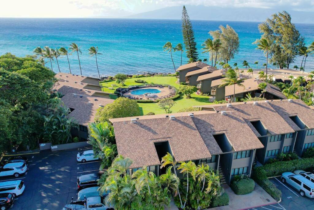 Coral Cove-Poolside Condo And Panoramic Ocean View Kahana Eksteriør billede
