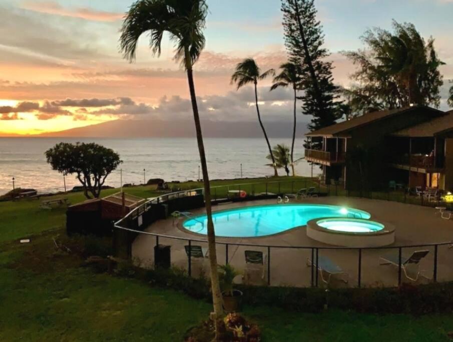 Coral Cove-Poolside Condo And Panoramic Ocean View Kahana Eksteriør billede